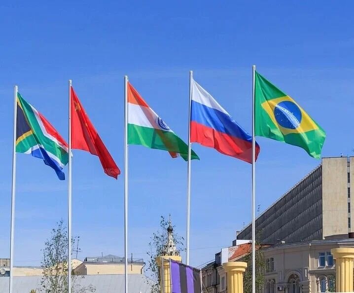 وزرای خارجه بریکس بر تقویت کنترل تسلیحات و تضمین امنیت انرژی تاکید کردند