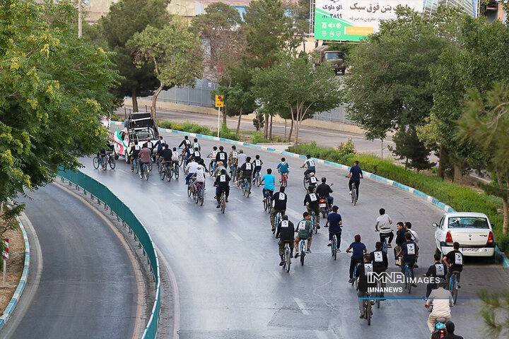 همایش دوچرخه سواری «عاشقان حسینی، رهروان خمینی»