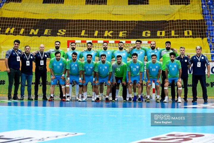 پخش زنده دیدار تیم‌های عمان کلاب و شهید شاملی + لینک پخش آنلاین