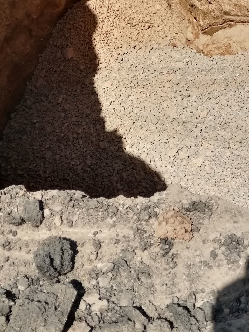 اتمام عملیات بلوکاژ روی لوله فاضلاب اتوبان آقابابایی + عکس