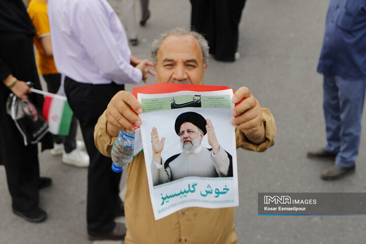 دیدار مردمی رئیس جمهور با مردم تبریز