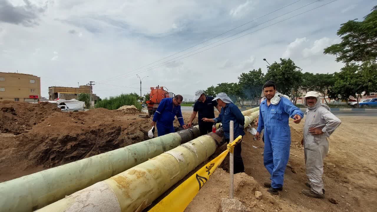 ایمنسازی و رفع نشتی خط لوله ۱۲ اینچی انتقال نفت کوره در اصفهان