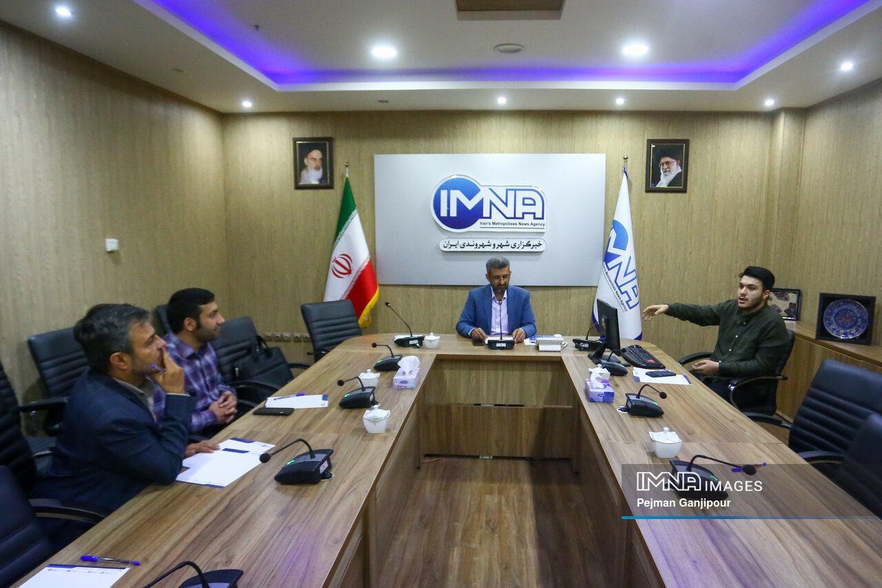 هدف بسیج اساتید خدمترسانی در کنار دولت خدمتگذار است