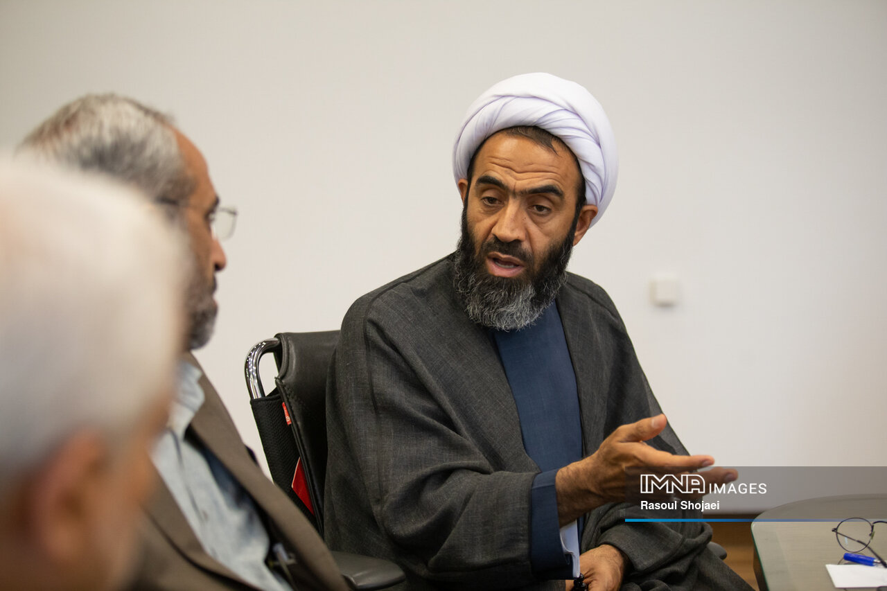 تعطیلی شنبهها مسکوت میماند؟