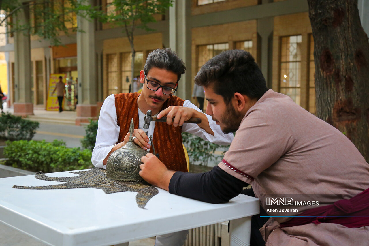 گذری برای ترویج «صنایع دستی» در شهر زندگی