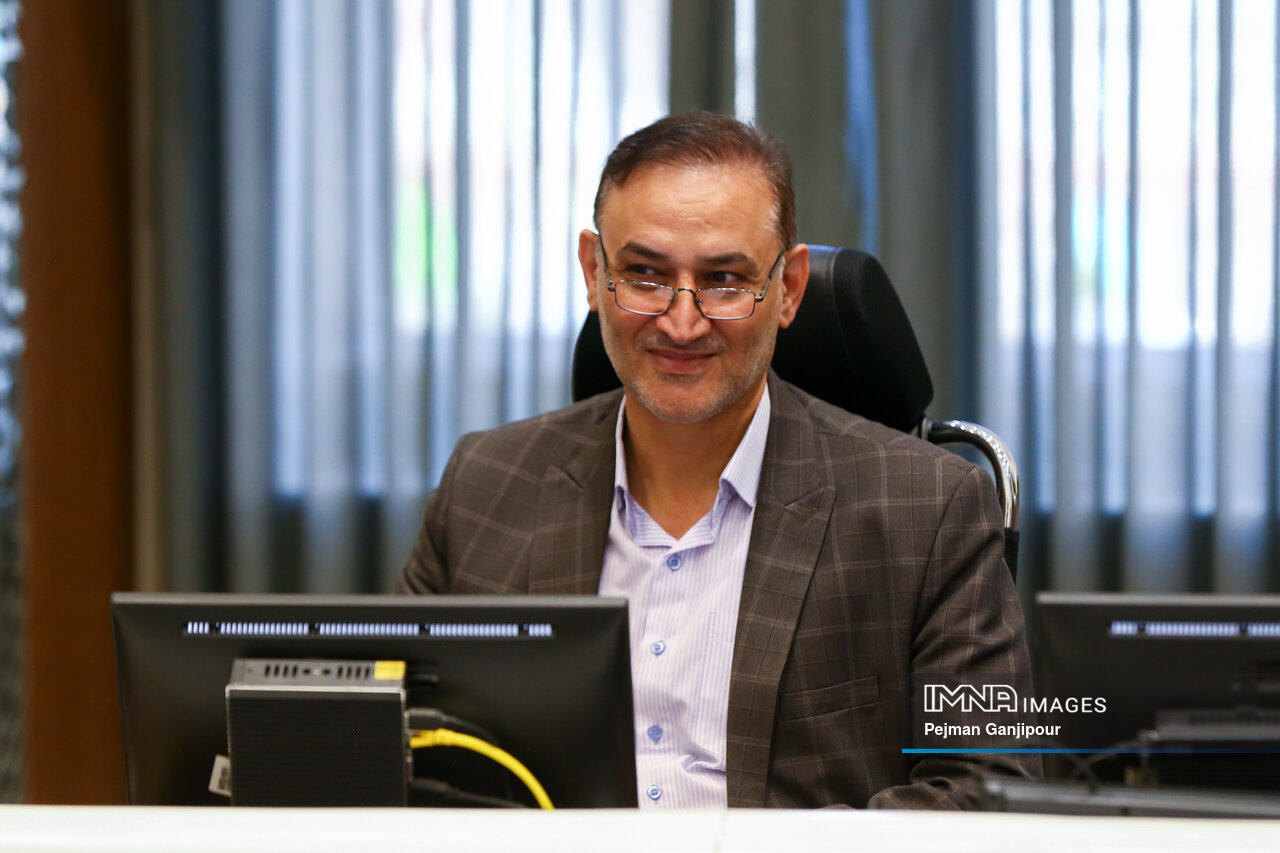 بلاتکلیفی کارخانه ریسباف/ بیمه تکمیلی کارگران فضای سبز/ آخرین وضعیت گذر آقانورالله نجفی