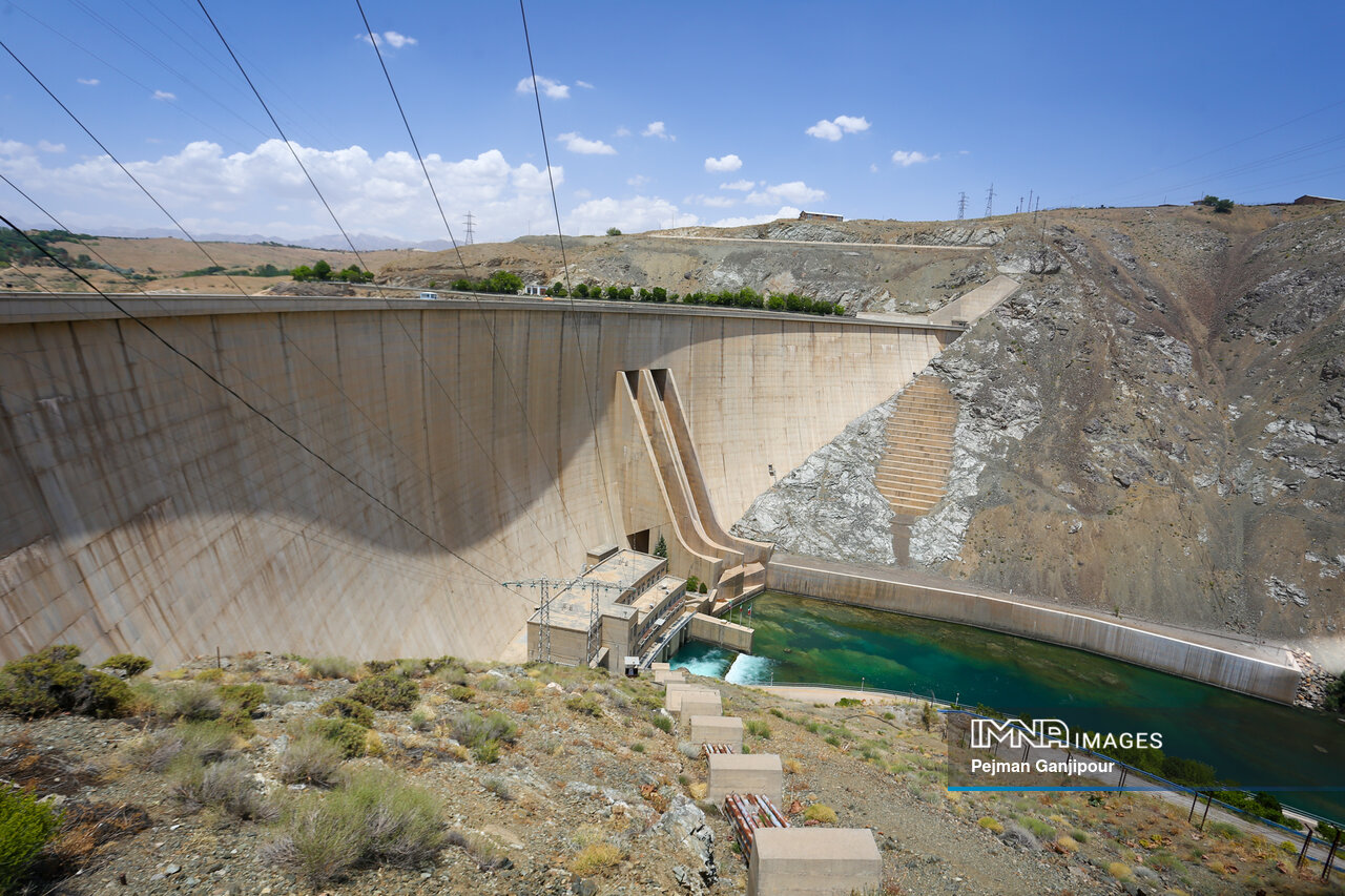 وضعیت آبی اصفهان بحرانی است/ لزوم توجه به ۵ راه برای حصول آب نصفجهان