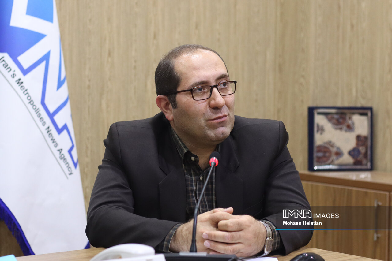 تدوین واحد تک درس «خبرنویسی» در دانشگاه علمیکاربردی استان اصفهان