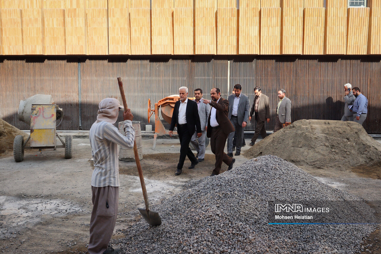 بازدید سرزده شهردار اصفهان از منطقه سه و پروژه‌های آن