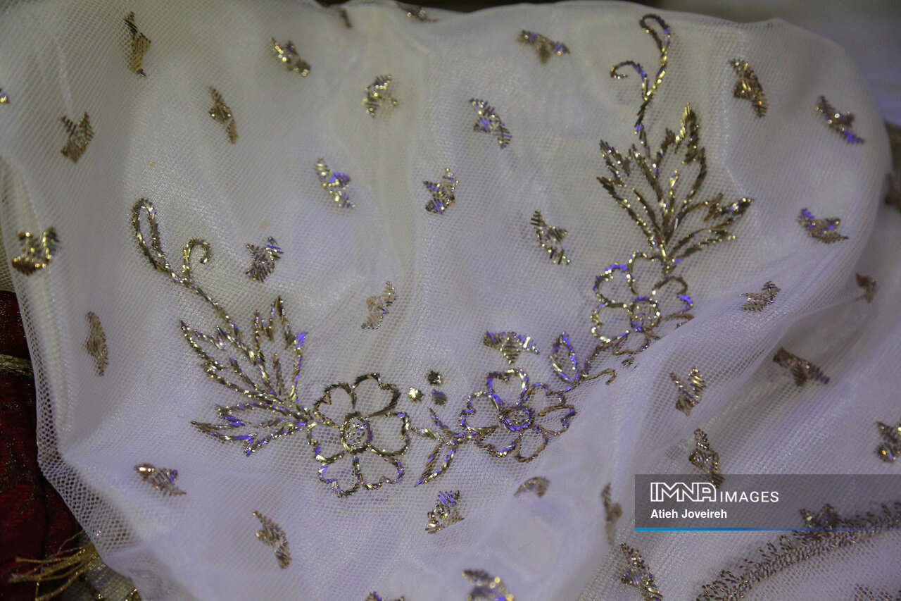 احیای سر به مهرترین هنر اصیل اصفهان