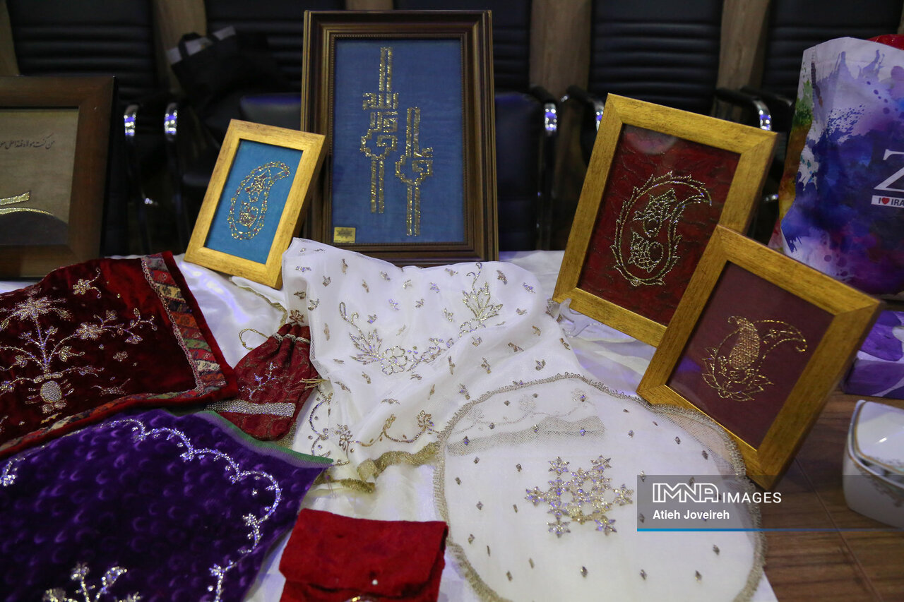 احیای سر به مهرترین هنر اصیل اصفهان