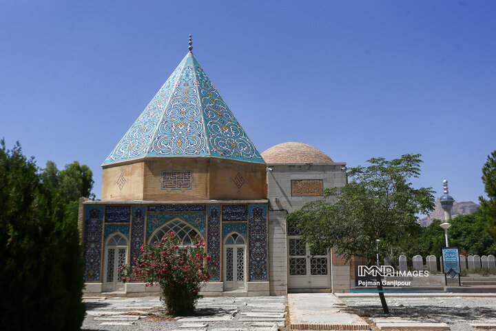 Isfahan, Najaf mayors discuss sister ties between cemeteries
