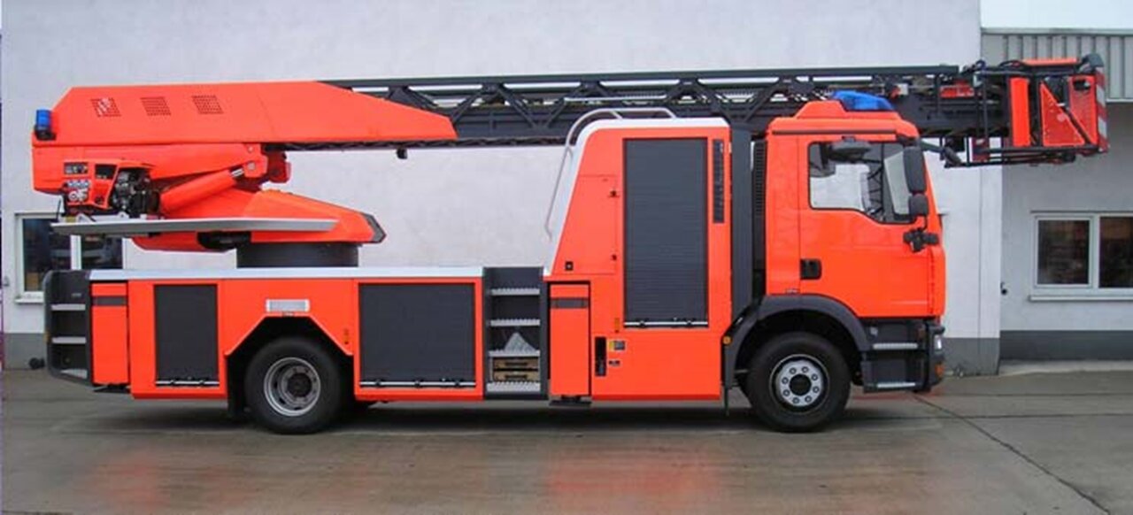 شهرکهای مسکونی اهواز به تجهیزات آتشنشانی مجهز شود