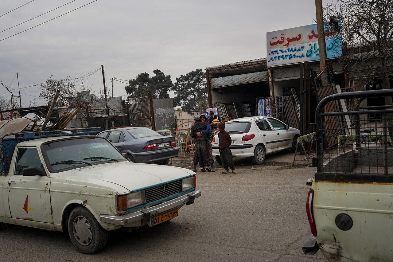 ساماندهی ضایعاتفروشان زنجان به کجا رسید؟