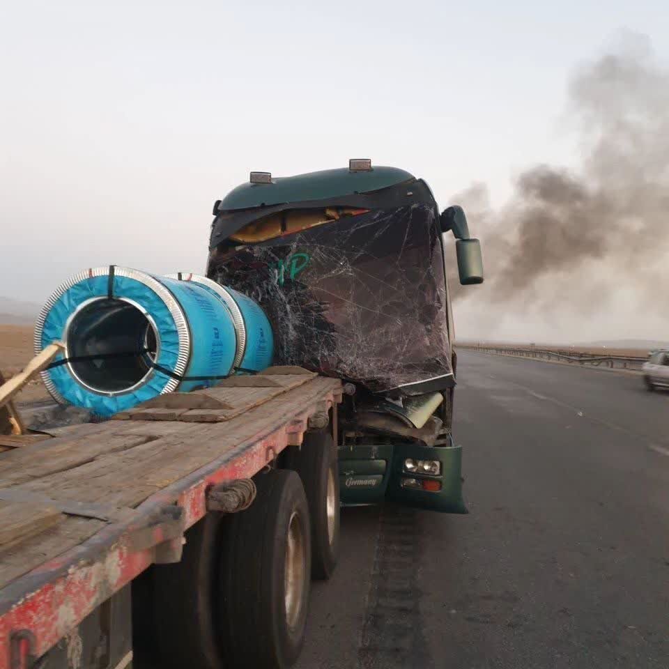 امدادرسانی هلالاحمر به ۲۹ حادثه دیده سانحه دلخراش محور کاشان_نطنز
