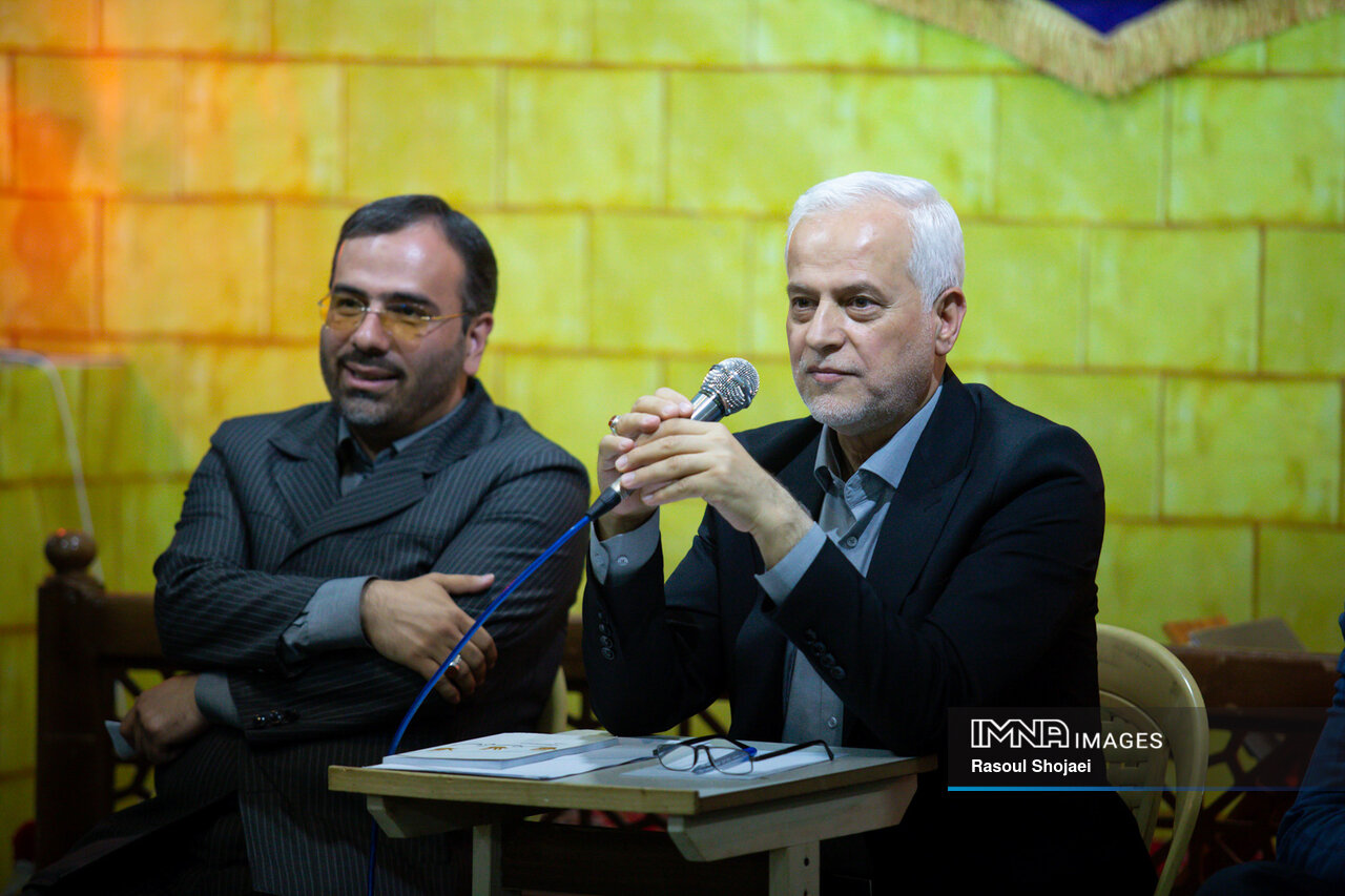 برنامههای شهردار اصفهان برای منطقه ۱۴ چه بود؟