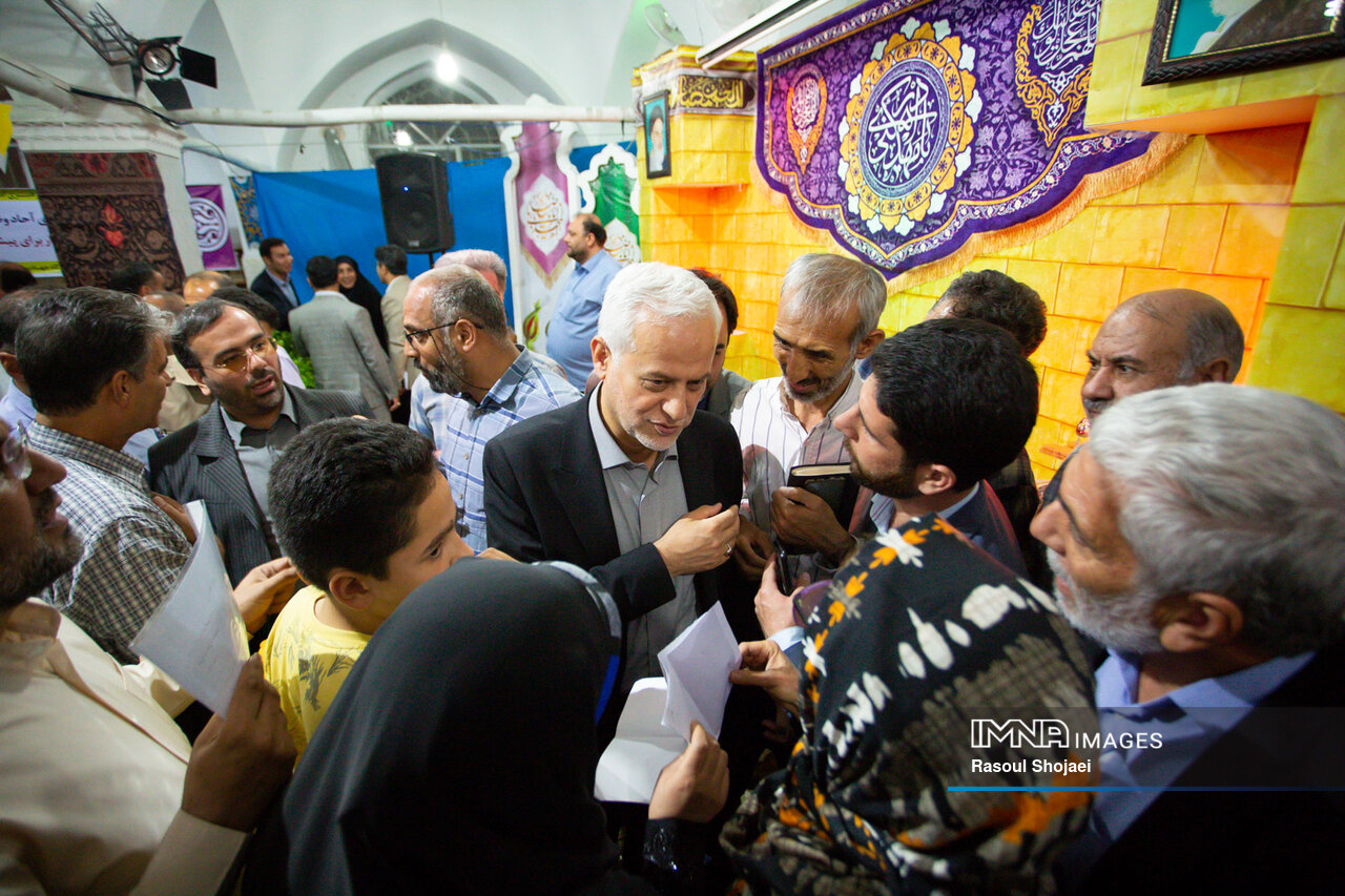 زینبیه از گذشته تا امروز/ شهردار اصفهان پای درد و دل مردم منطقه ۱۴ نشست