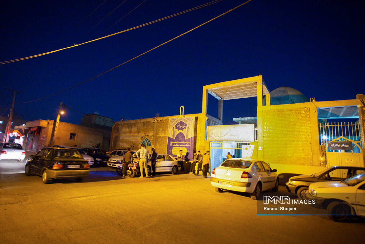 زینبیه از گذشته تا امروز/ شهردار اصفهان پای درد و دل مردم منطقه ۱۴ نشست