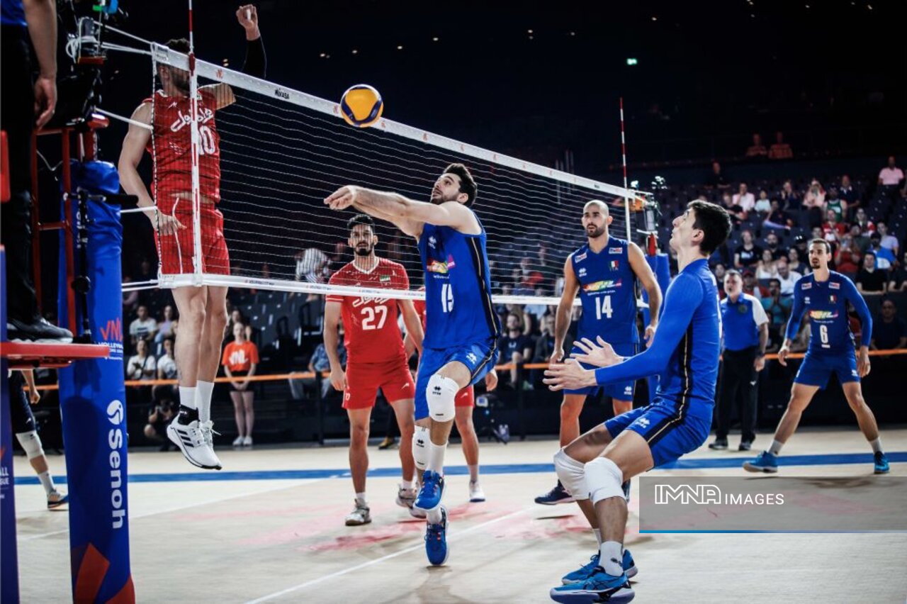 وجود نداشتن ثبات به تیم ملی والیبال ضربه زده است