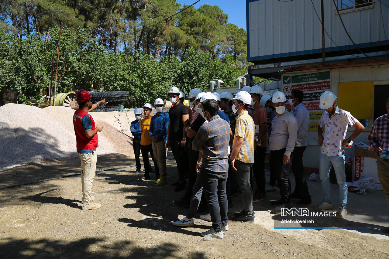 توسعه ارتباط صنعت و دانشگاه حلقه مفقوده کاهش نرخ بیکاری