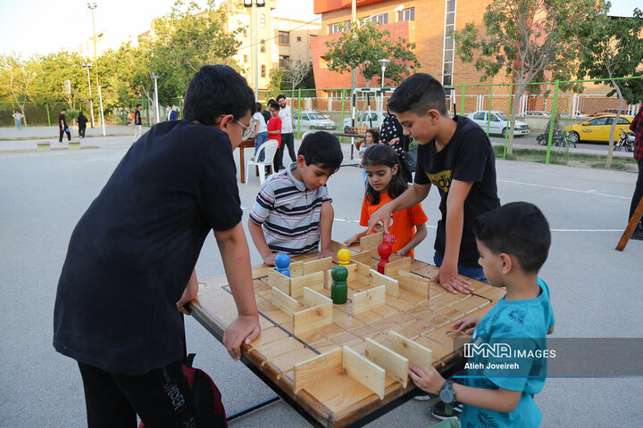 طراحی بازی ارتقای سبک زندگی برای کودکان ایرانی / عادات غلط بزرگسالی ریشه در  کودکی دارد - ایمنا