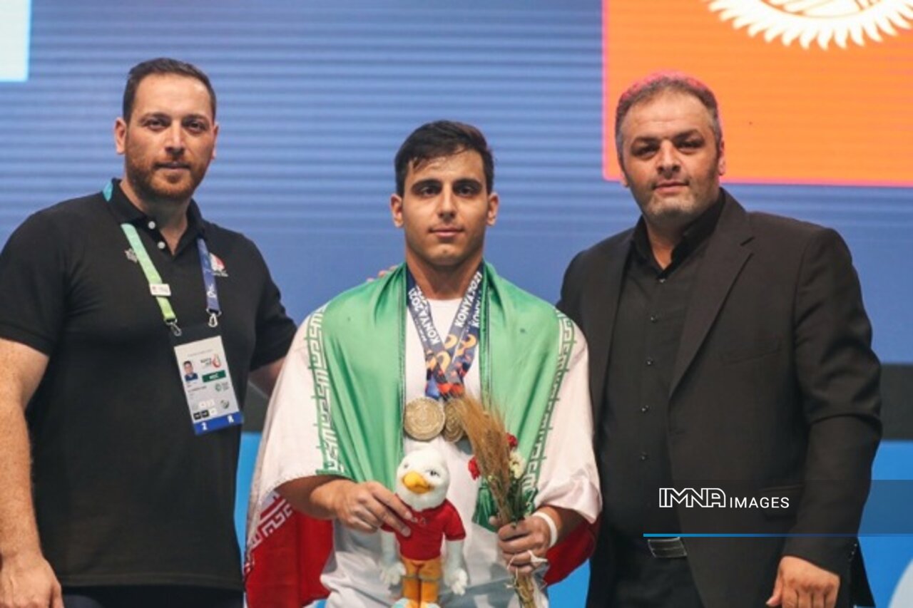 ذوبآهن بدهیاش را با همه وزنهبرداران تسویه کرد/ مصدومیتم حکمت خدا بود؛ المپیکی میشوم