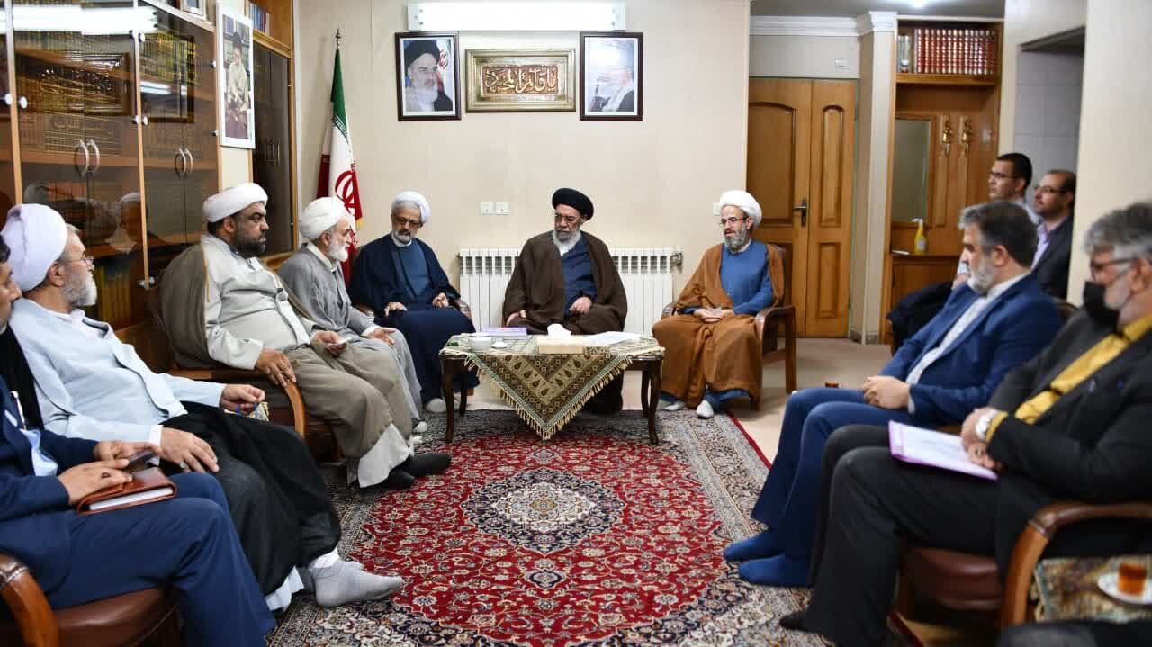 استخراج مفاهیم کاربردی از ضروریات ترویج نهج البلاغه است