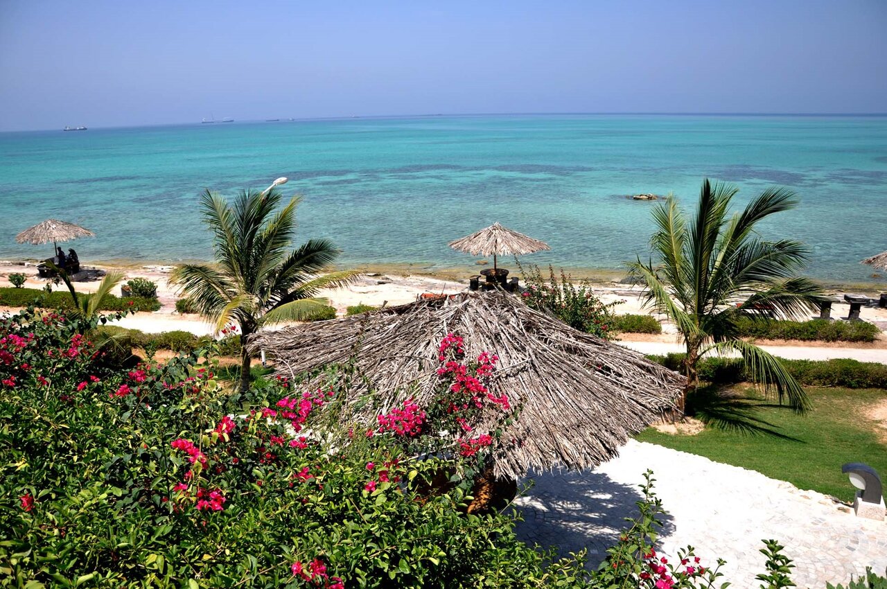 آیا تور یا برنامه خاصی برای سفر به کیش لازم است؟