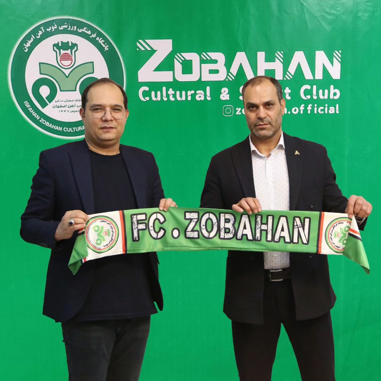 ربیعی به صورت رسمی با ذوب آهن قرارداد امضا کرد+ عکس