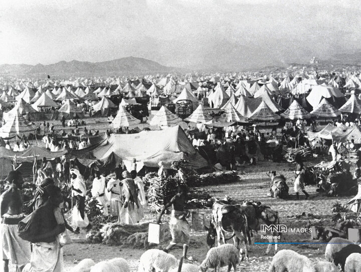 اقامت حجاج در نزدیکی مکه در آبان 1327