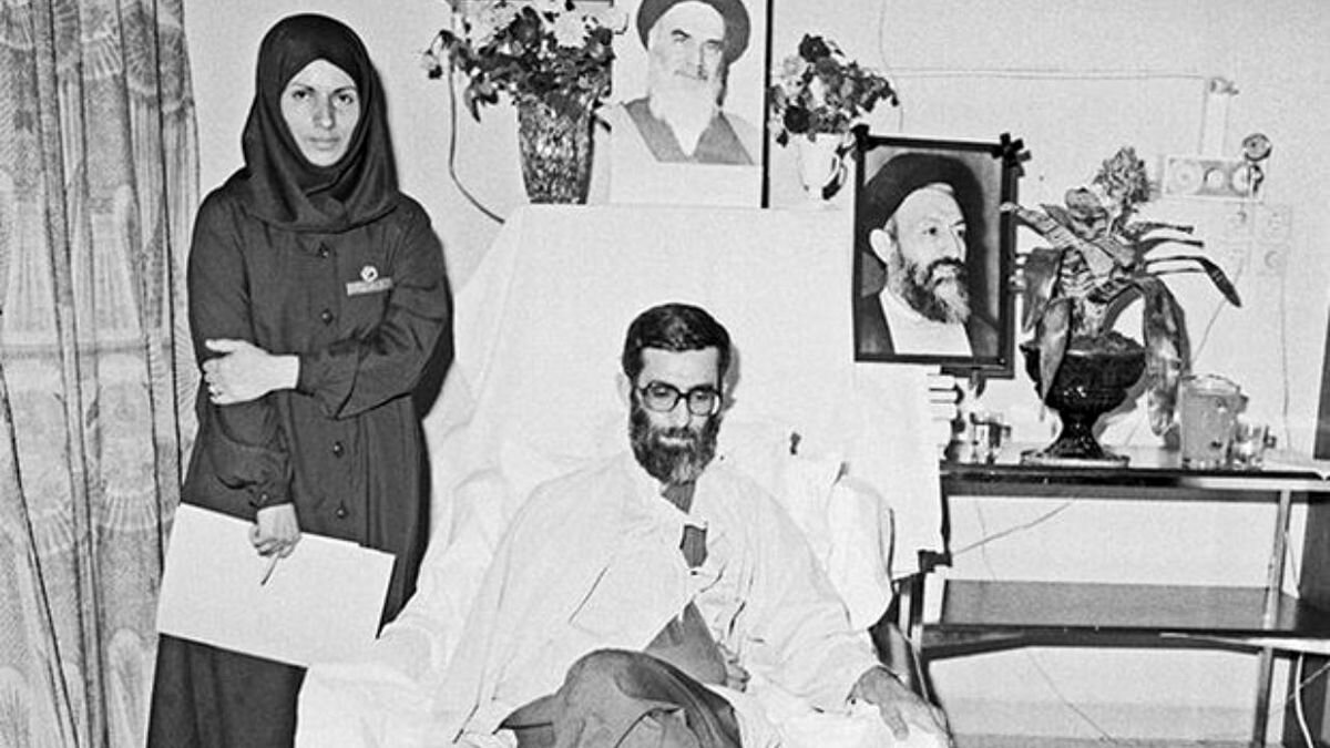 خدا خواست تا آقا سیدعلی ایران بماند/ برای رهبری که پناه امن یک ملت است