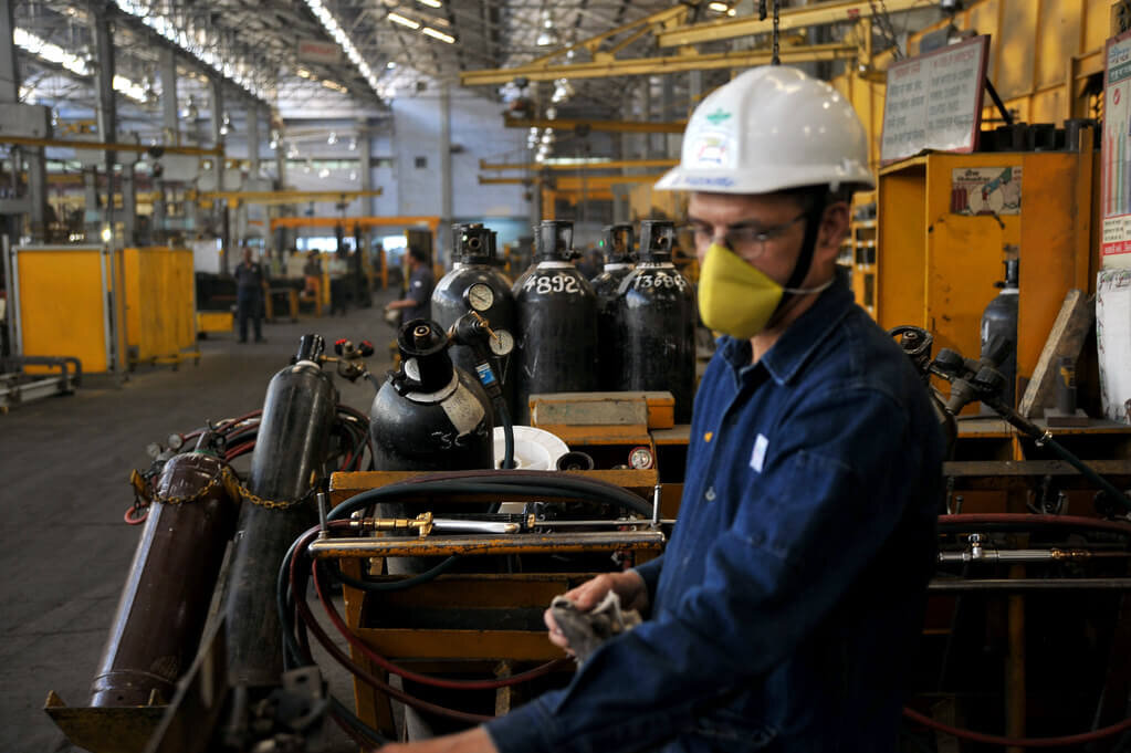 روز جهانی کارگران صنعتی ۲۰۲۳ + ۵ کشور برتر تولیدکننده در جهان