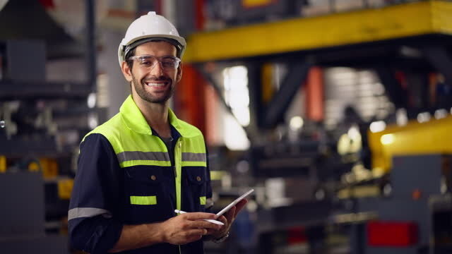 روز جهانی کارگران صنعتی ۲۰۲۳ + ۵ کشور برتر تولیدکننده در جهان