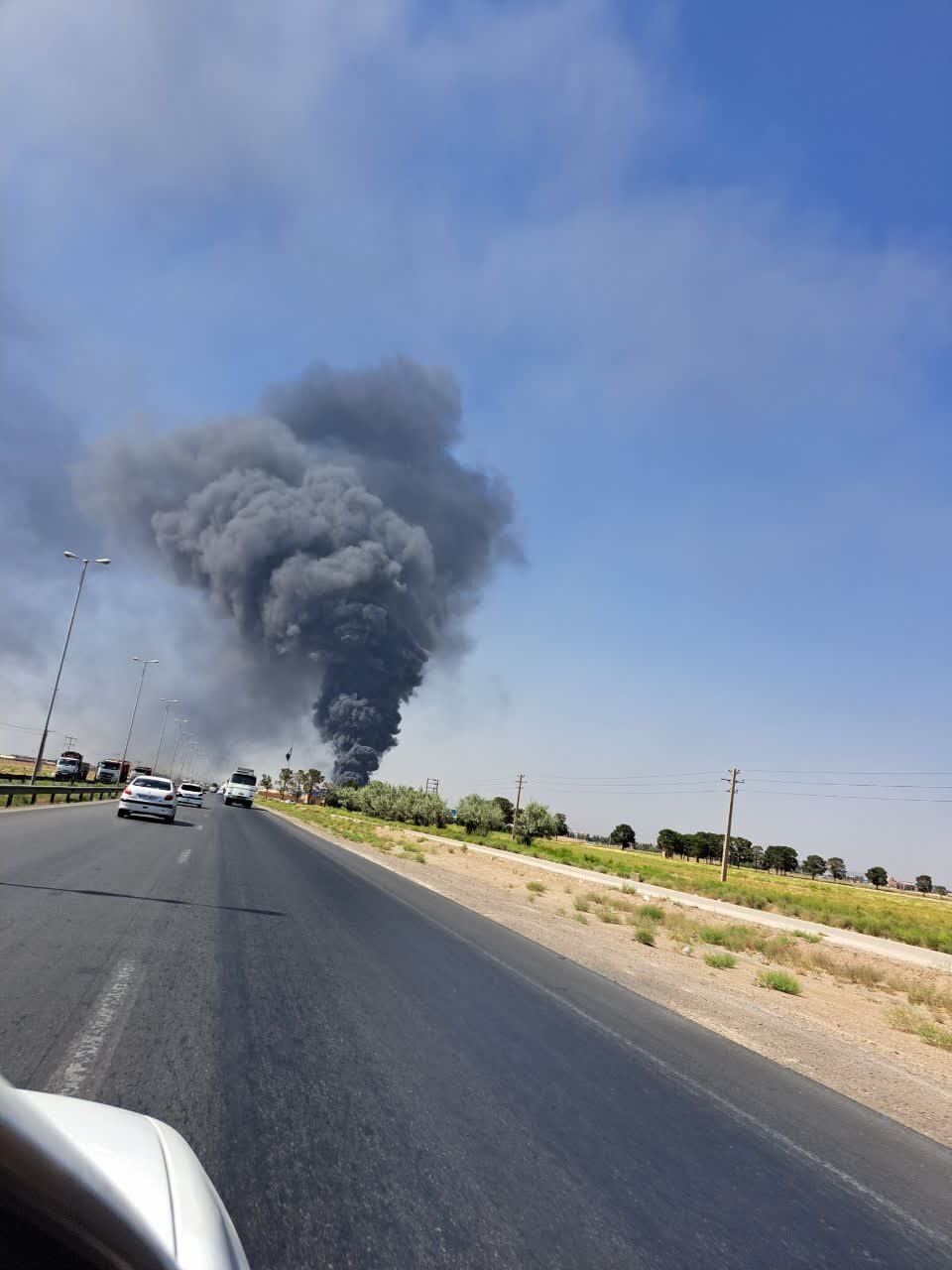 آخرین جزئیات حریق در انبار محصولات گروه صنعتی انتخاب + عکس و فیلم