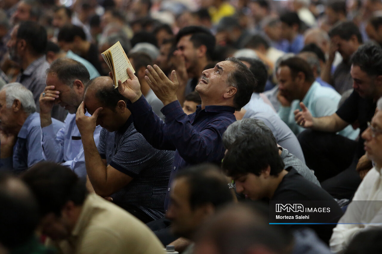 دهه ولایت، مغتنمترین فرصت برای بازداشت نفس و بازخواست خویشتن