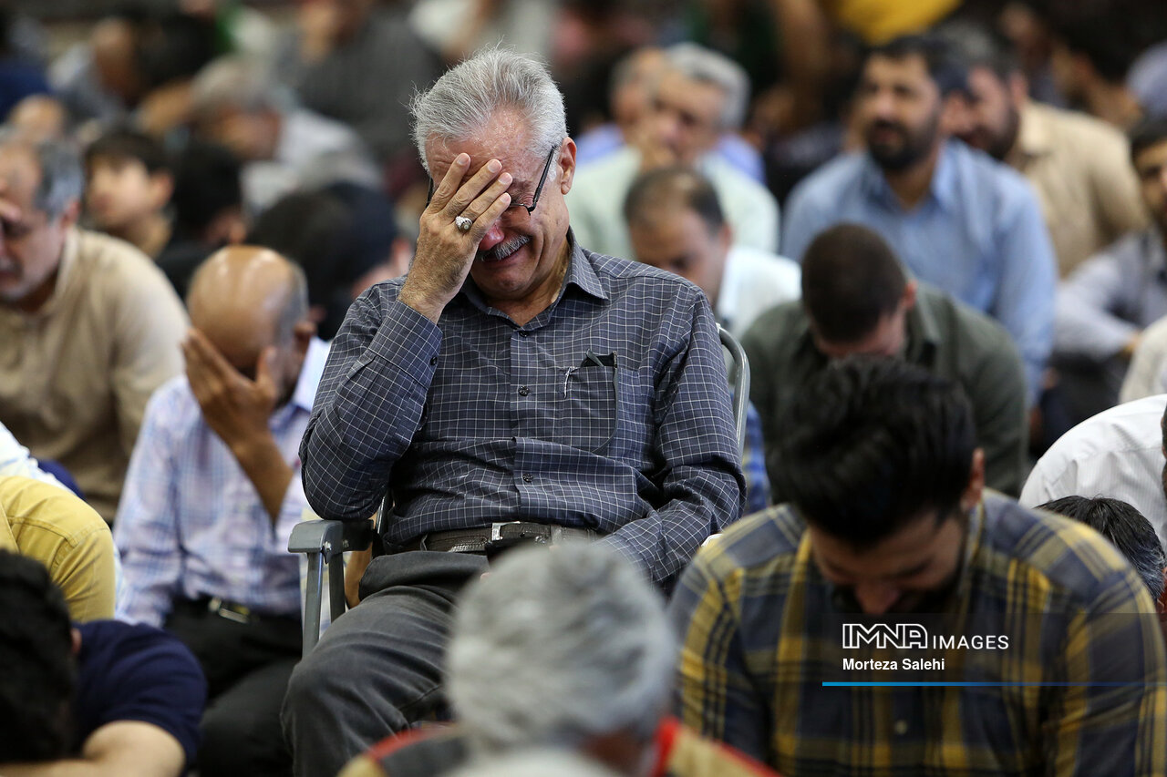 عرفه، روز ندای بخشش فرشیان از عرشیان