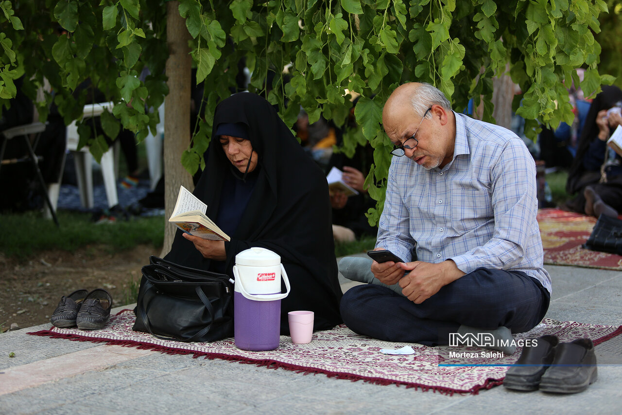 عرفه، روز ندای بخشش فرشیان از عرشیان