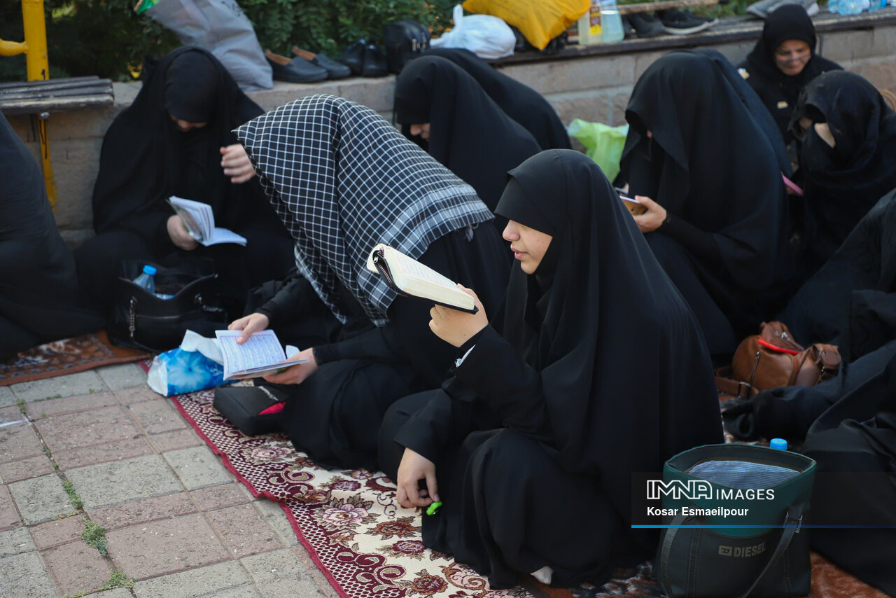 عرفه آخرین فرصت بخشودگی غفران انسانی/راز و نیاز عارفانه علویتباران با معشوق در روز عرفه