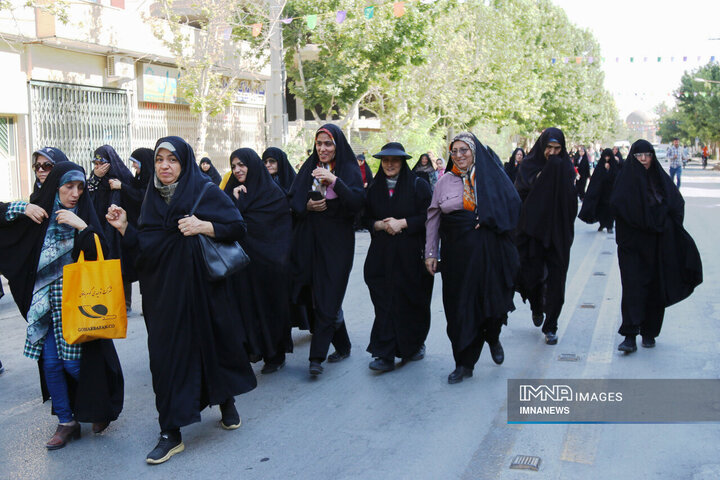 همایش پیاده روی خانوادگی «پیام‌بر قربان باشیم»