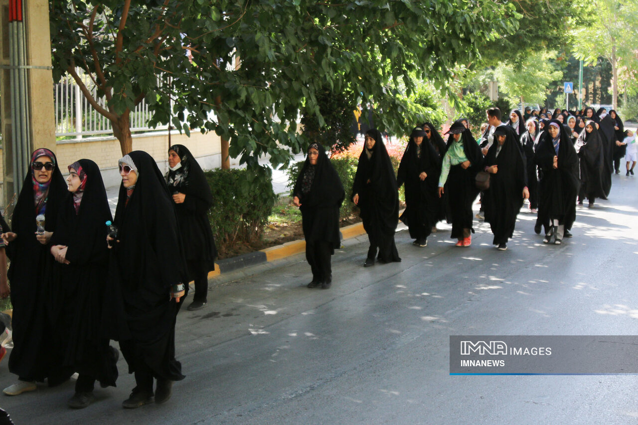 همایش پیاده‌روی خانوادگی «پیام‌بر قربان باشیم»