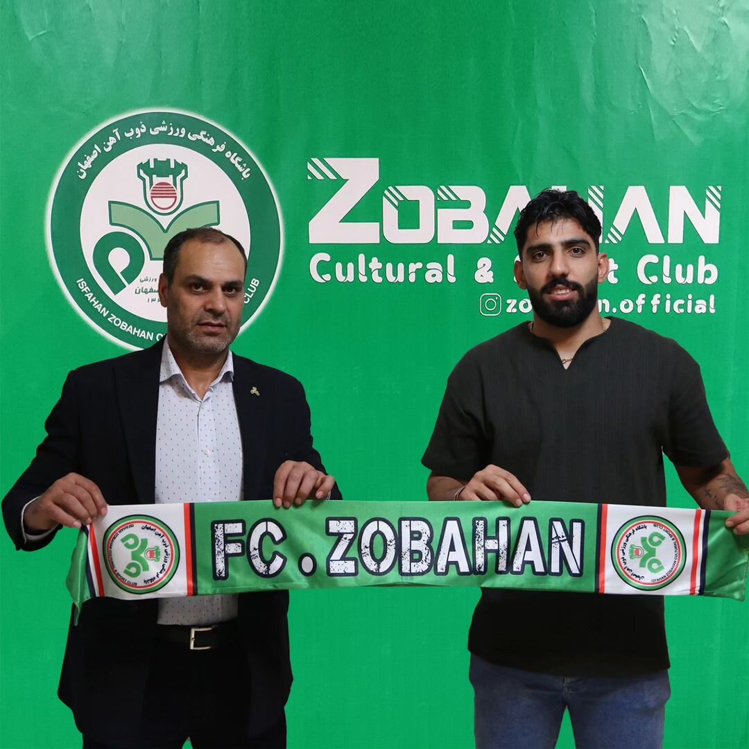 فرعباسی با گاندوها تمدید کرد+عکس