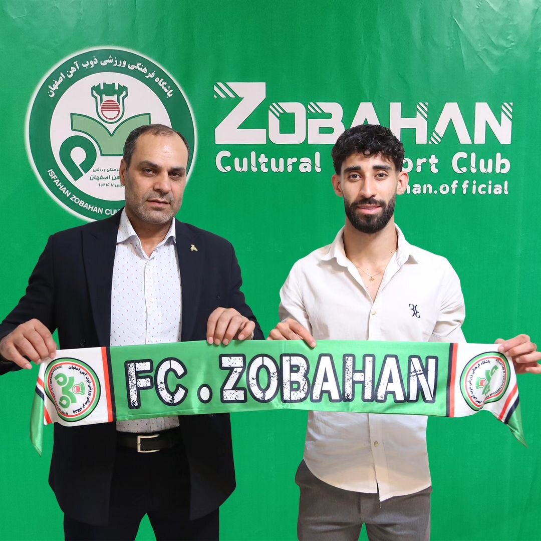 بازیکن سابق صنعت نفت آبادان به ذوب آهن پیوست+عکس