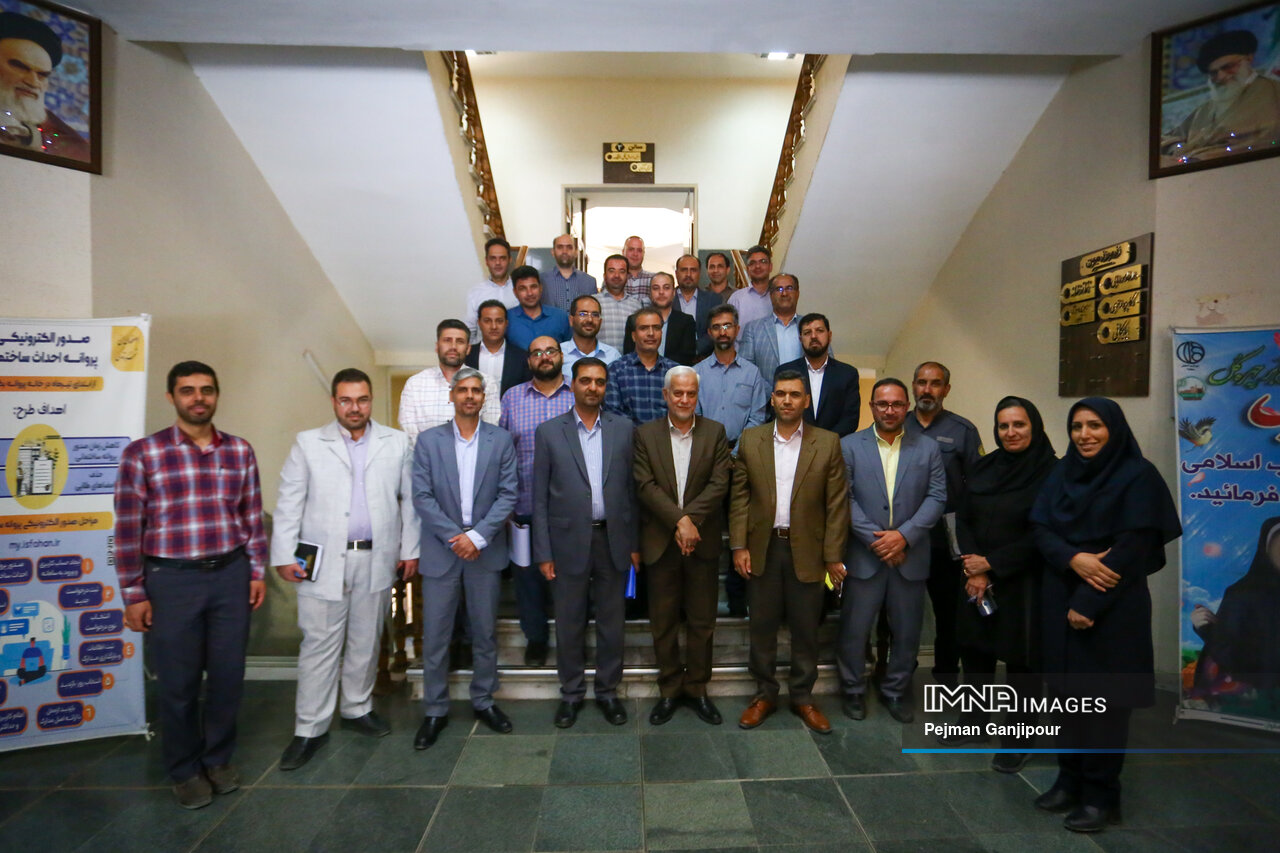 پنجمین بازدید سرزده شهردار اصفهان به ایستگاه منطقه ۹ رسید