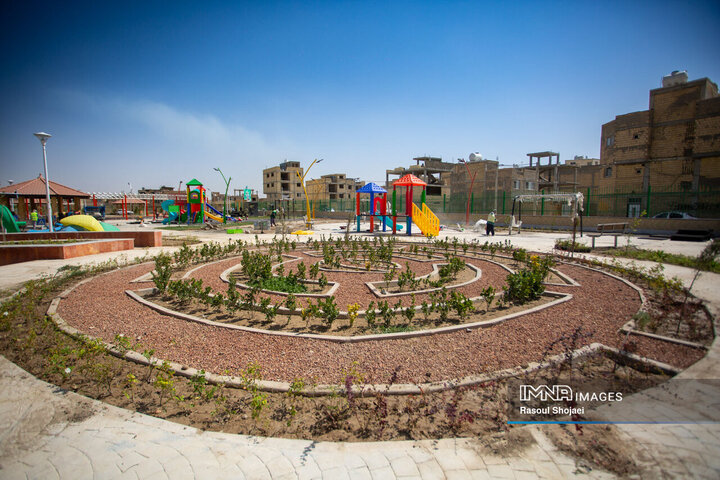 افتتاح پروژه‌هایی به ارزش ۱۵۷ میلیارد تومان در منطقه ۱۴ اصفهان