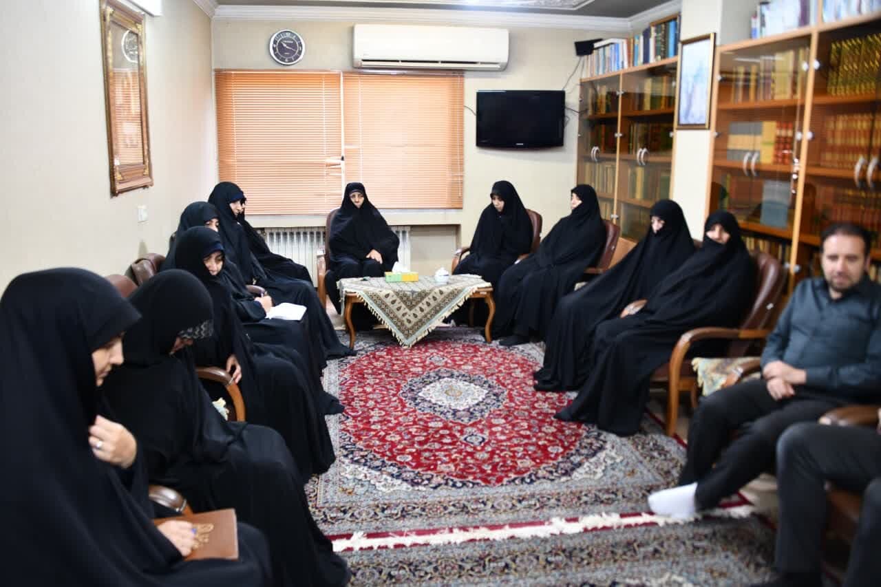 نقش حوزه علمیه خواهران در پرورش و تربیت مادران جامعه اسلامی غیرقابل انکار است