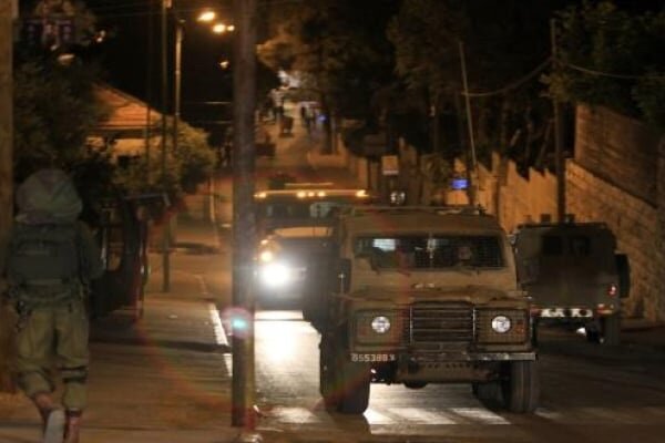 ۸ شهید و ۵۰ زخمی در حمله به جنین/ ناکامی در انهدام سکوهای موشکی