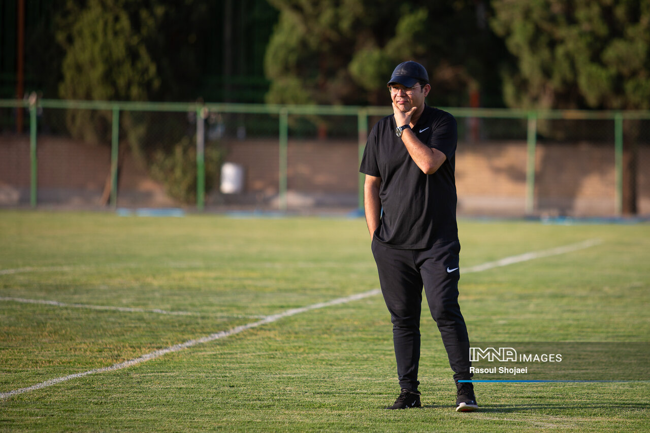 آخرین وضعیت نیمکتهای سرمربیگری لیگ برتر/پاسکاریهای تکراری و تمامنشدنیِ باشگاهها