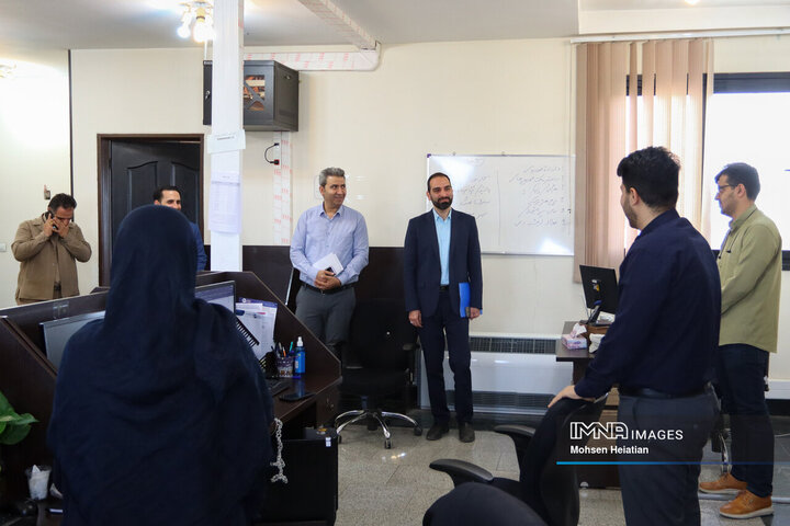 بازدید شهردار منطقه 4 اصفهان از خبرگزاری ایمنا