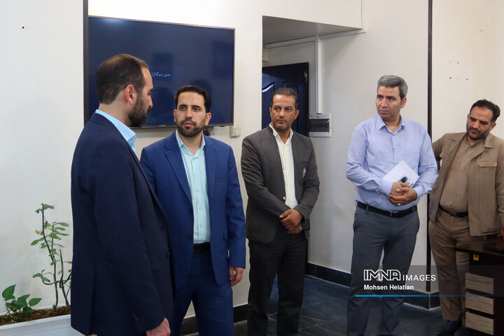 بازدید شهردار منطقه 4 اصفهان از خبرگزاری ایمنا