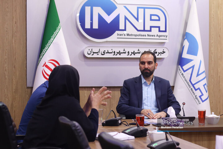 بازدید شهردار منطقه 4 اصفهان از خبرگزاری ایمنا